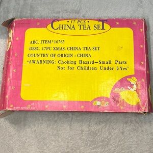 17. PCS China Tea set